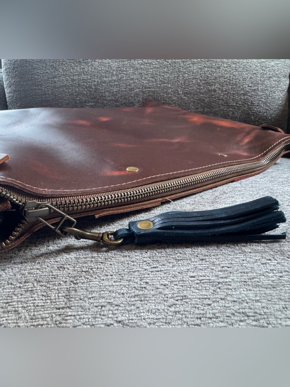 Genuine Leather Unique Mountainview Shoulder Bag by in blue - Picture 3 of 7